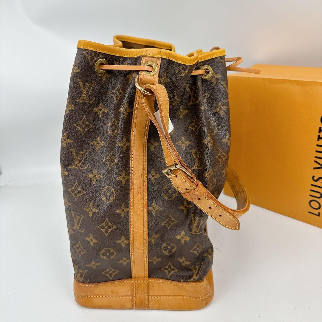 ルイヴィトン　モノグラム　巾着　ショルダーバッグ　ノエ