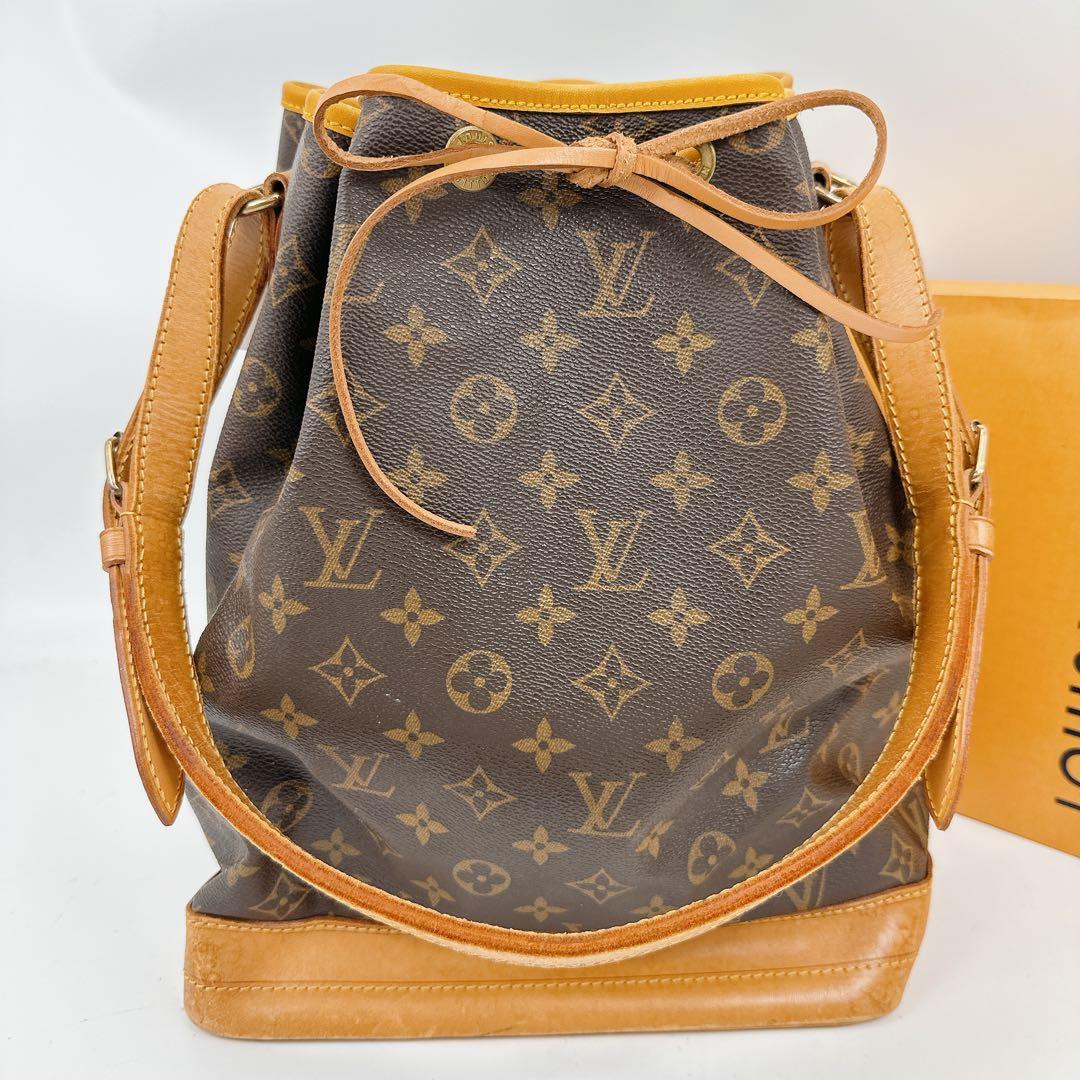 ルイヴィトン　モノグラム　巾着　ショルダーバッグ　ノエ