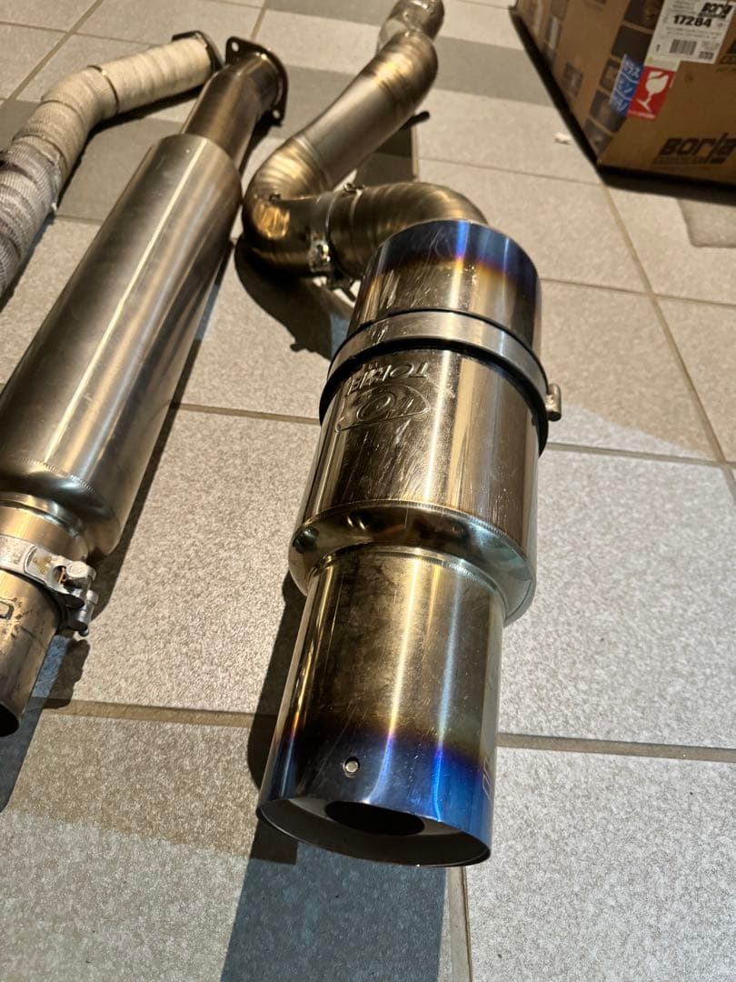 東名パワードTOMEI EXPREME Ti フルチタンマフラーTYPE-80