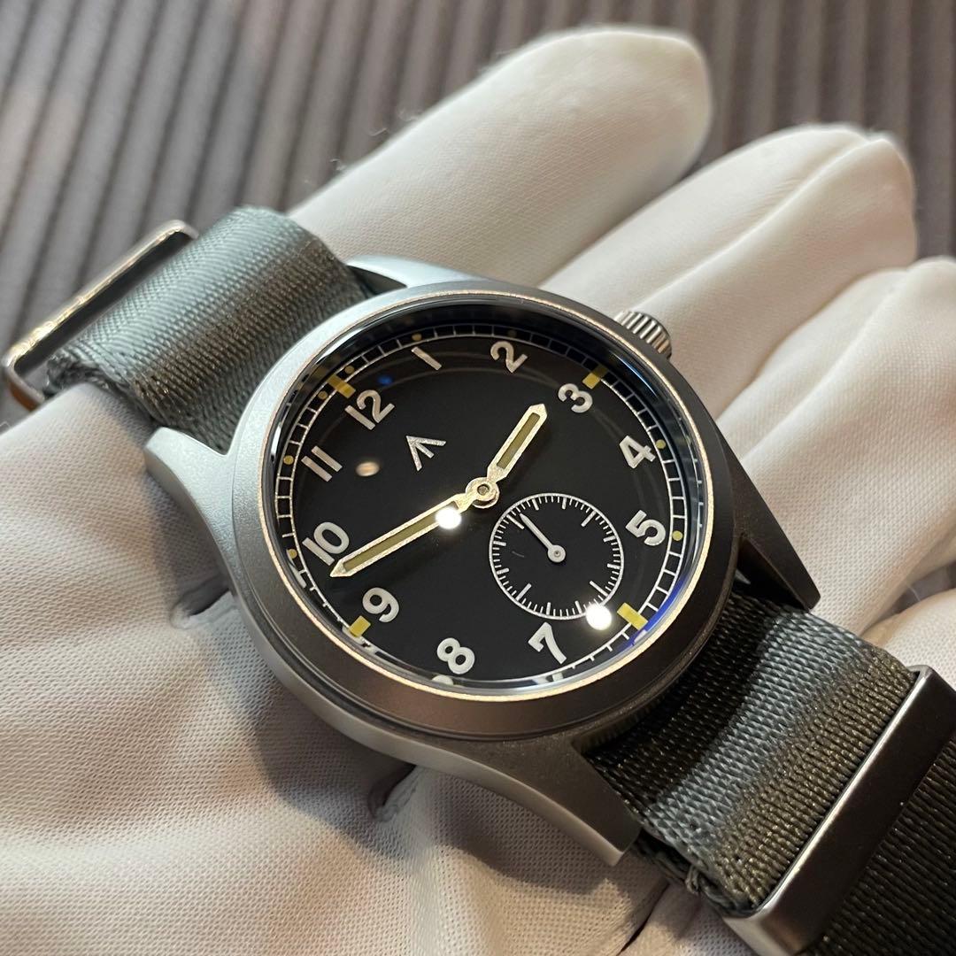 新品 ミリタリーウォッチ イギリス軍 ブロードアロー シチズン製ムーブ