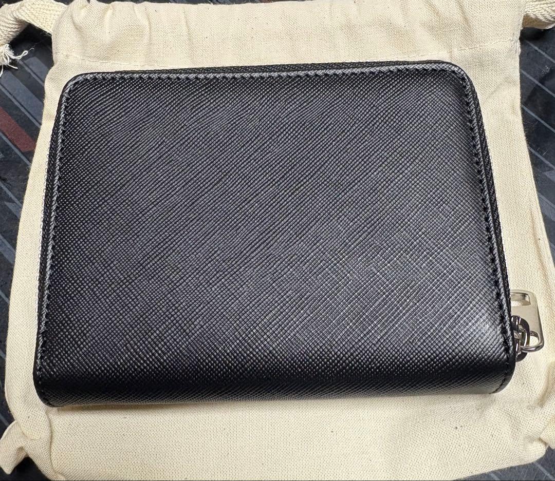 A.B.C. ブラック 二つ折り財布