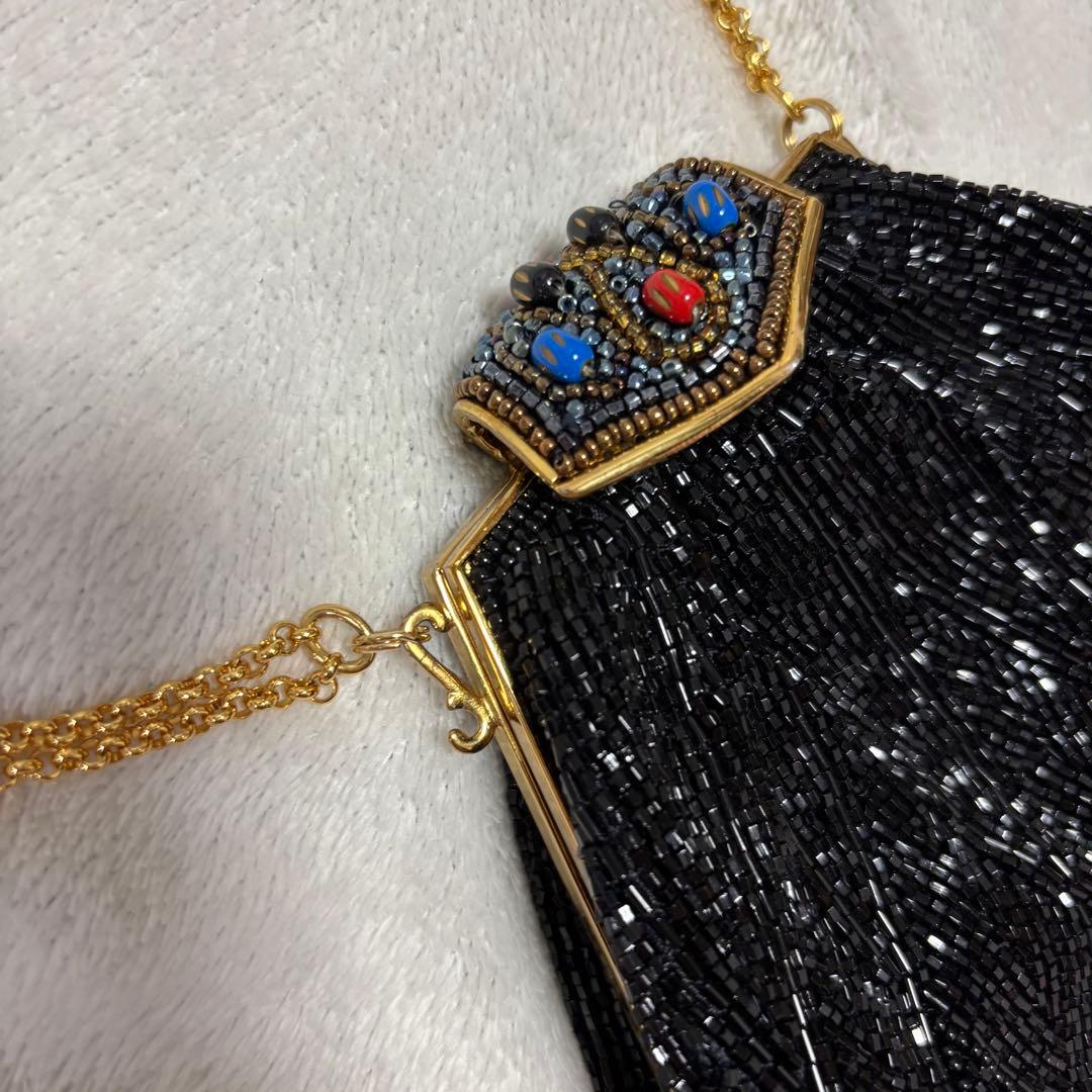 LUMY♡ビーズ装飾　黒　バッグ　留め具　チェーン　ブラック　パーティー