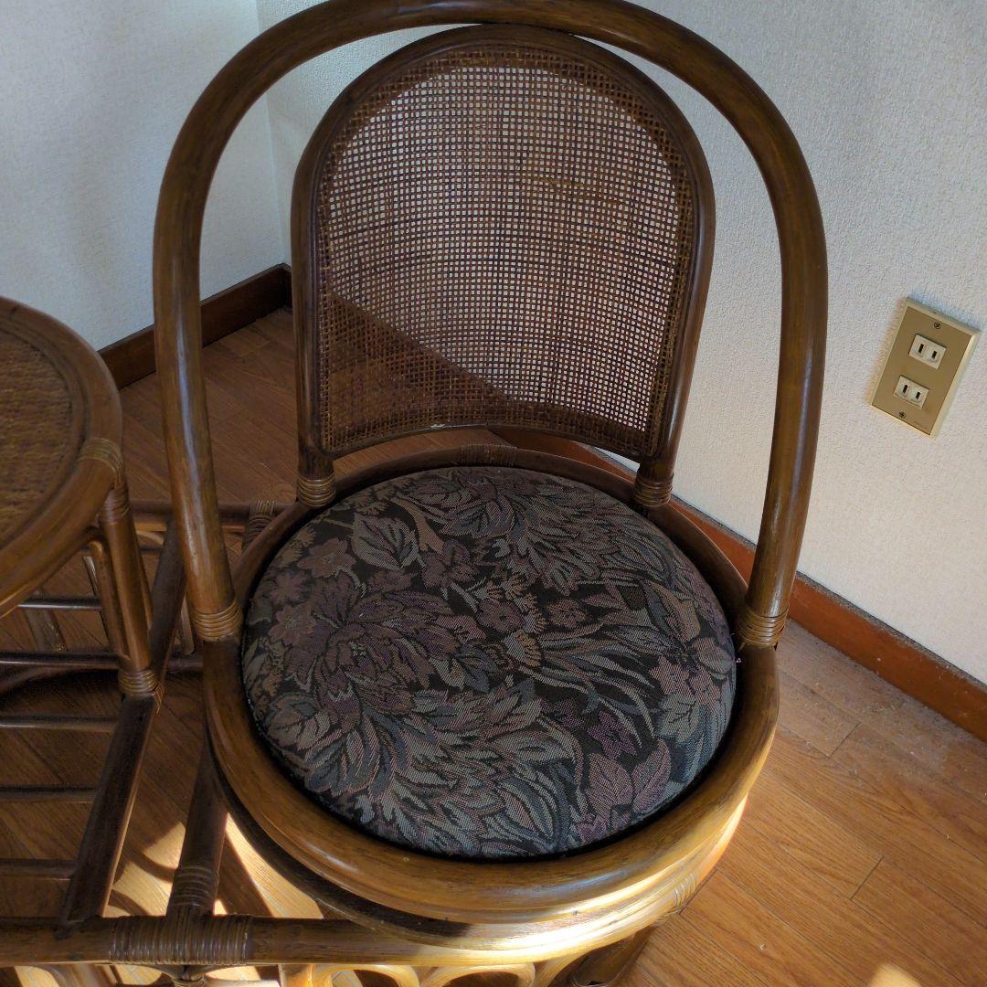 ★断捨離 超特価セール★昭和の珍品★コイズミ製 ラタン 回転椅子付きテーブル