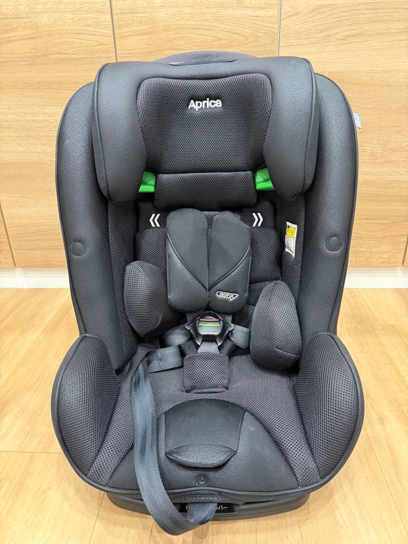 チャイルド&ジュニアシート ISOFIX フォームフィット　セーフティー＋AB