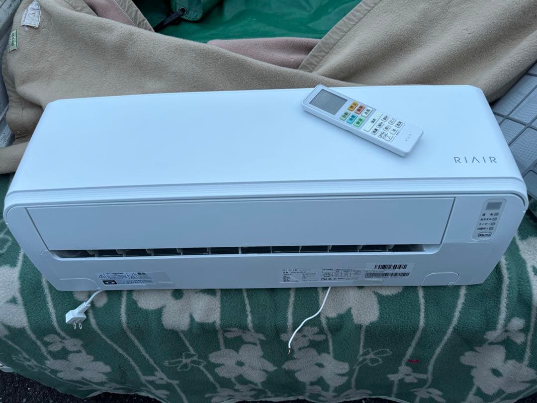 室外機も送料込 2023年製 ヤマダ 2.8kw エアコン 10畳用 クーラー