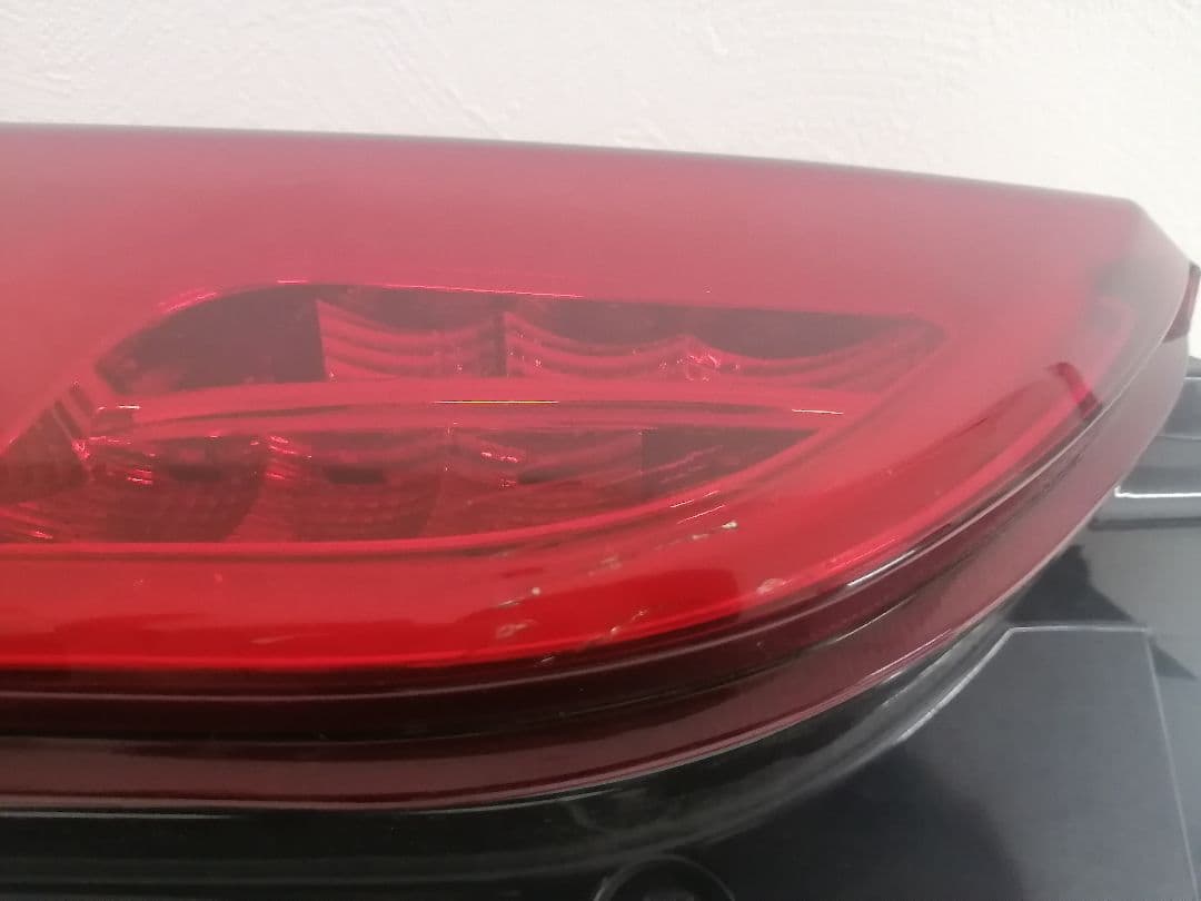 ハイエース200系 LEDリアライト 左右セット