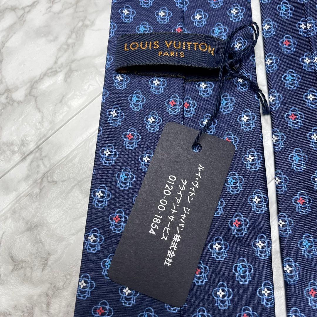 未使用　ルイヴィトン　LOUIS VUITTON ネクタイ　　ヴィヴィエンヌ