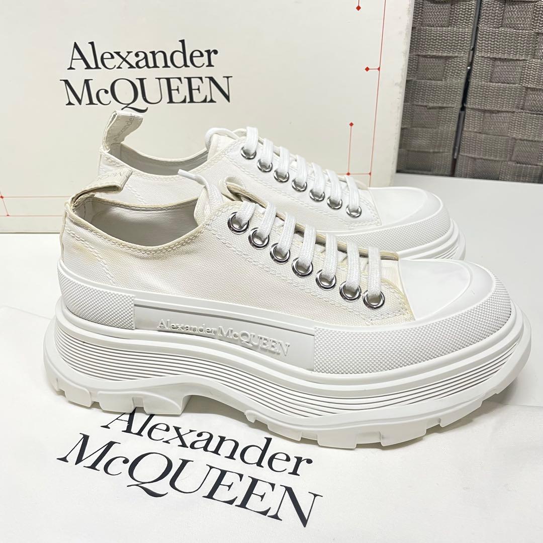 か*む様 未使用　Alexander McQueen 厚底スニーカー ホワイト
