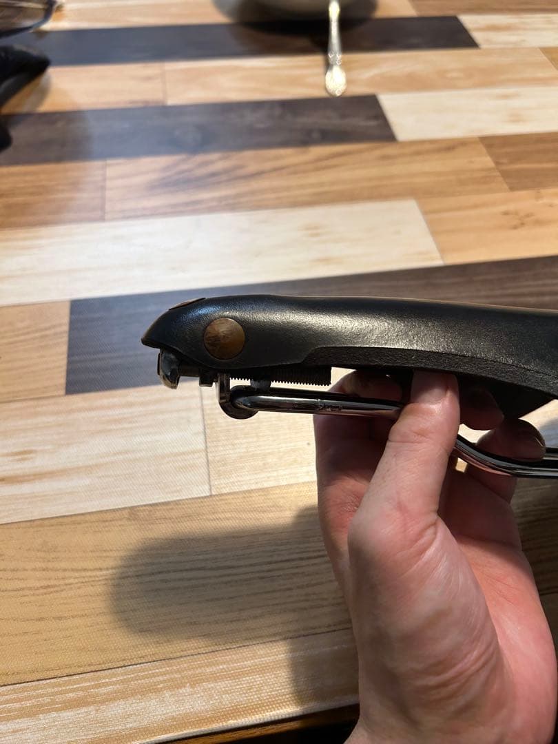 BROOKS SWIFTレザーサドル ブラック