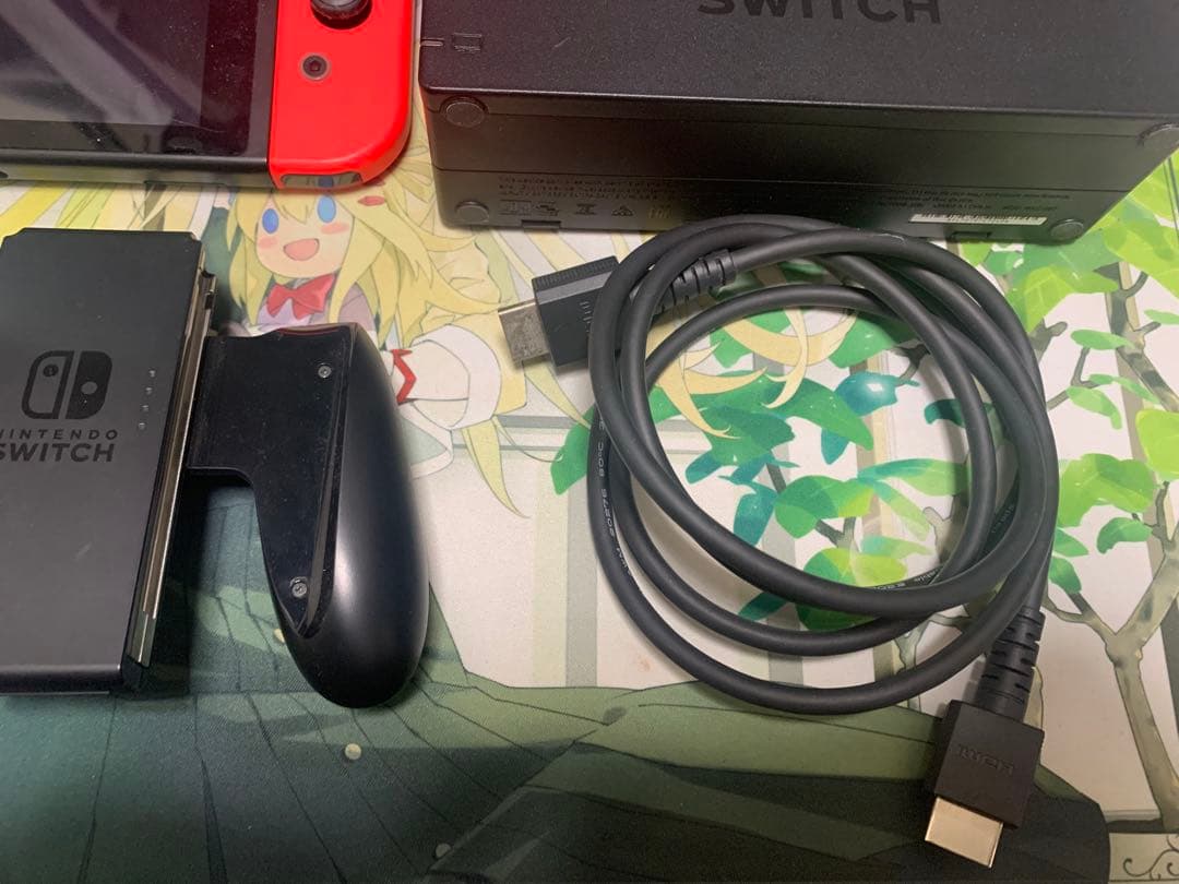 ニンテンドースイッチ　(初期型)