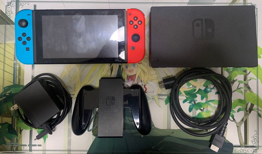 ニンテンドースイッチ　(初期型)