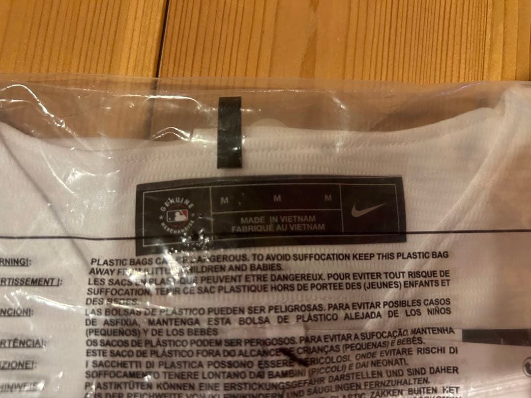 【正規購入品】ナイキ製大谷翔平選手　ドジャース　ホームユニフォーム　Mサイズ　白