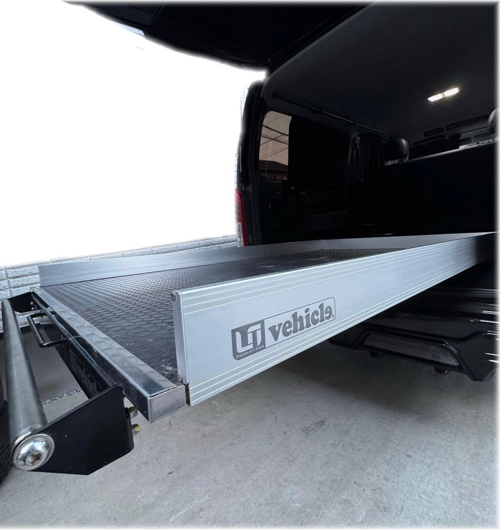 ハイエース スライドフロア＆ベッドキット ユーアイビークル　ヒョーグ　引取限定