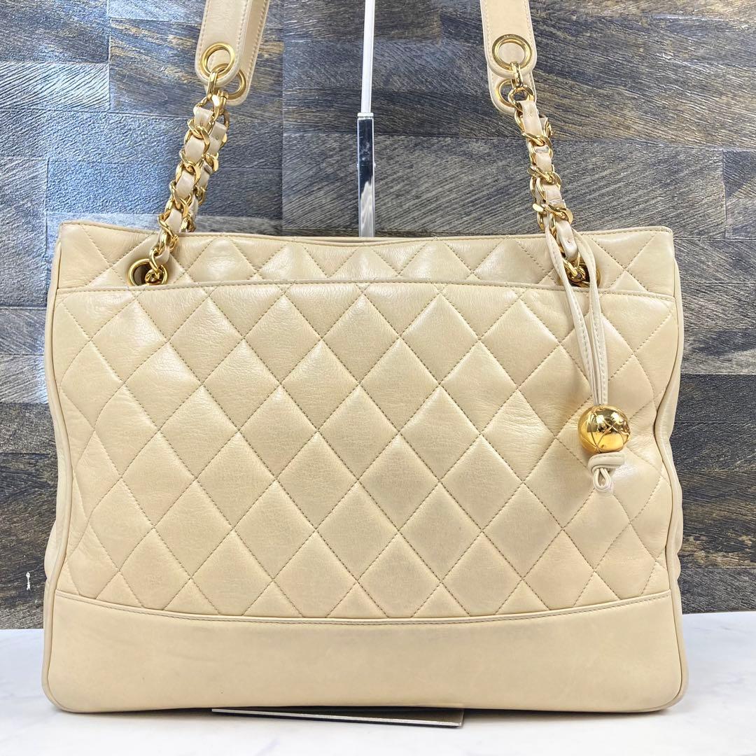 CHANEL ココボール ショルダーバッグ キルティング レザー ベージュ