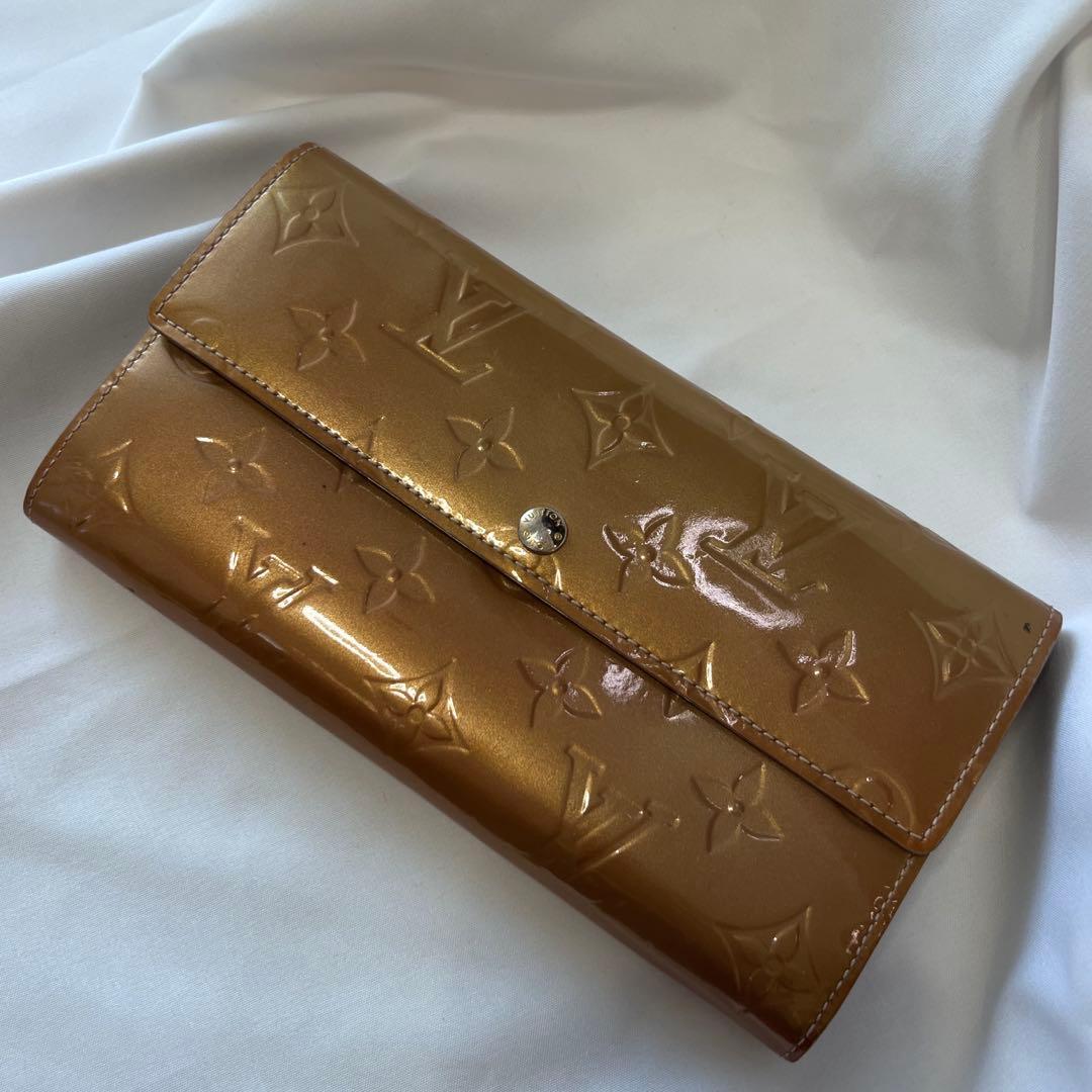 ルイヴィトン LOUISVUITTON 長財布 ポルトフォイユサラ ゴールド