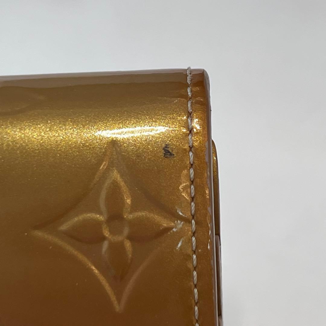ルイヴィトン LOUISVUITTON 長財布 ポルトフォイユサラ ゴールド