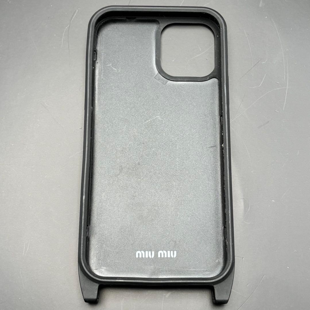 極美品 miumiu iPhone 12/12 Proケース チェーン付き