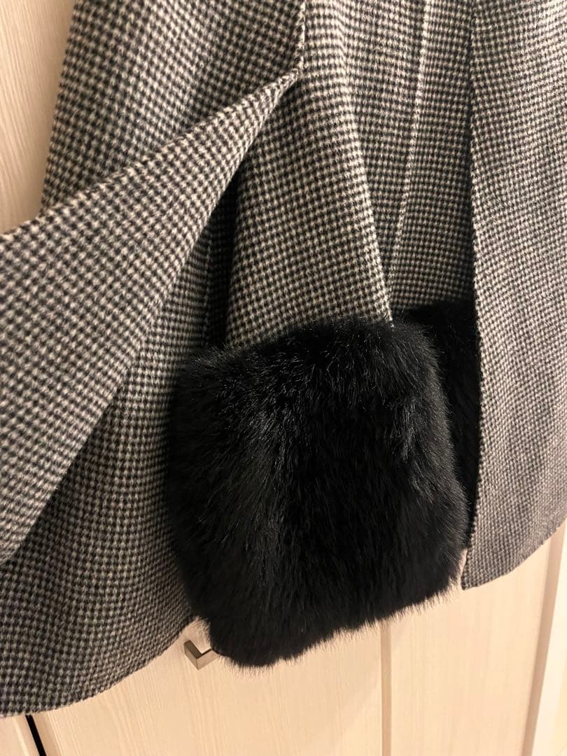 m*⋆様 美品　セルフォード　ファーポケットリバーケープジャケット CWFC23