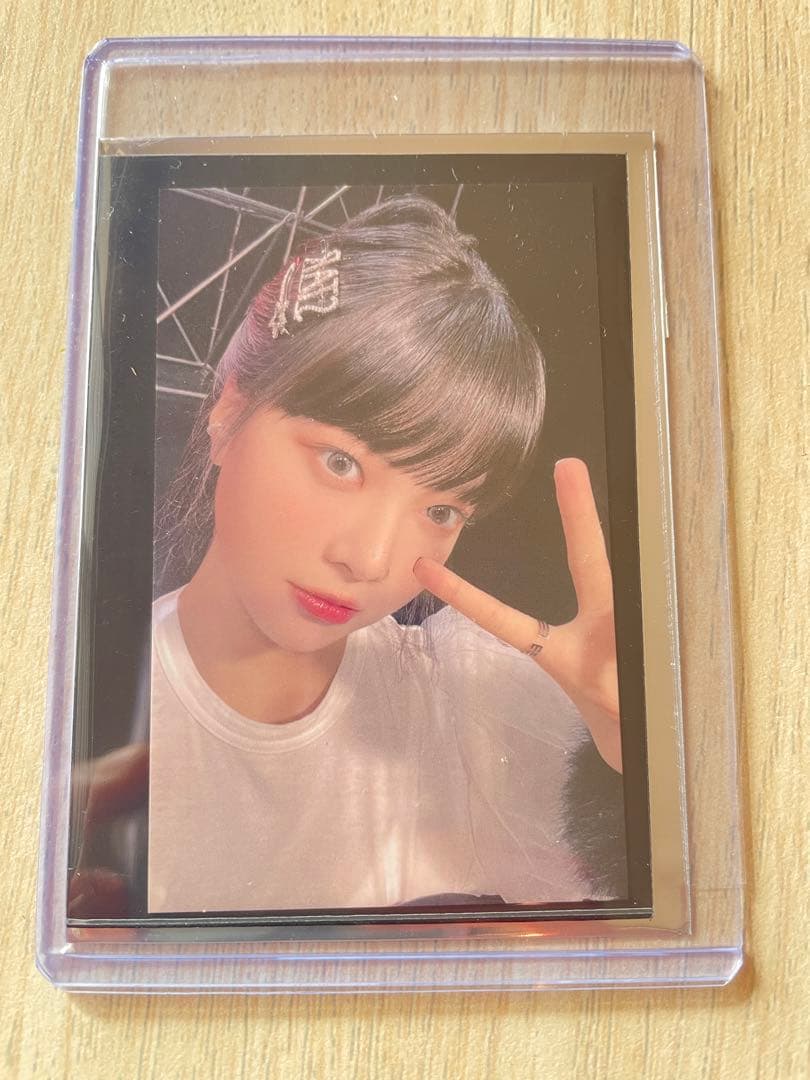 LE SSERAFIM ウンチェ　ラキドロ　HMV トレカ　(おまけ写真あり)