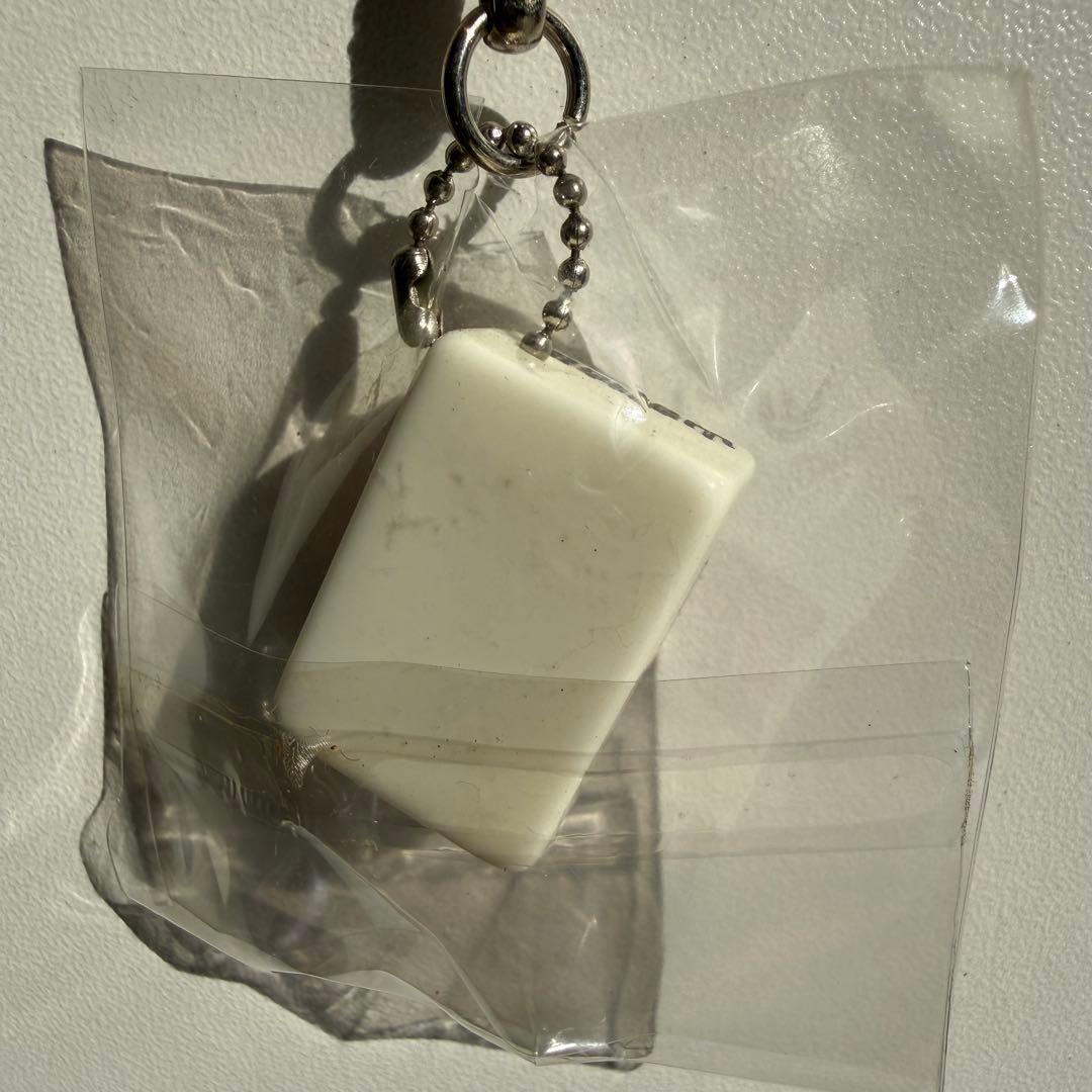 山梨限定　産地直送クリアキューブ根付け2007 ご当地キティ根付け