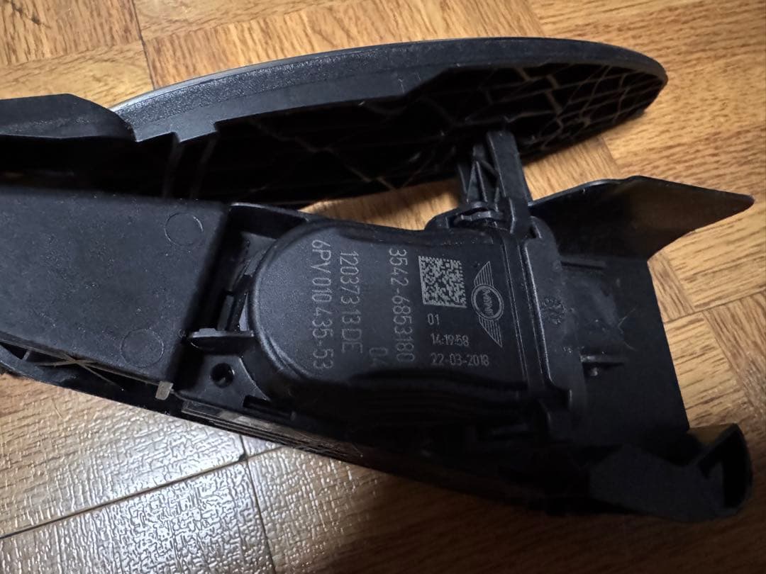 MINI F56,F54,F57 F55 JCW 純正ステンレスペダル