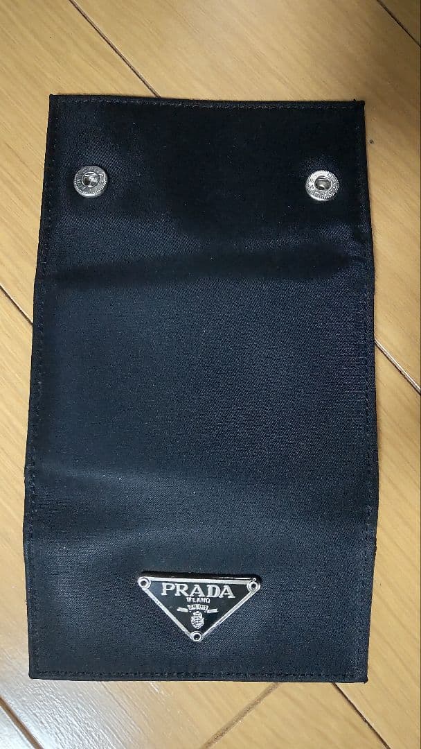 お値下げ中　PRADA キーケース
