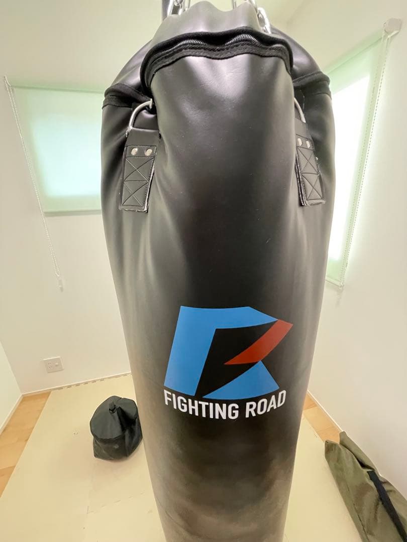 FIGHTING ROAD サンドバッグ