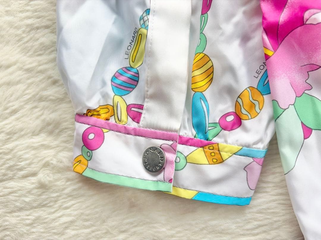 レオナール　LEONARDO ナイロン　パーカー　ジャケット