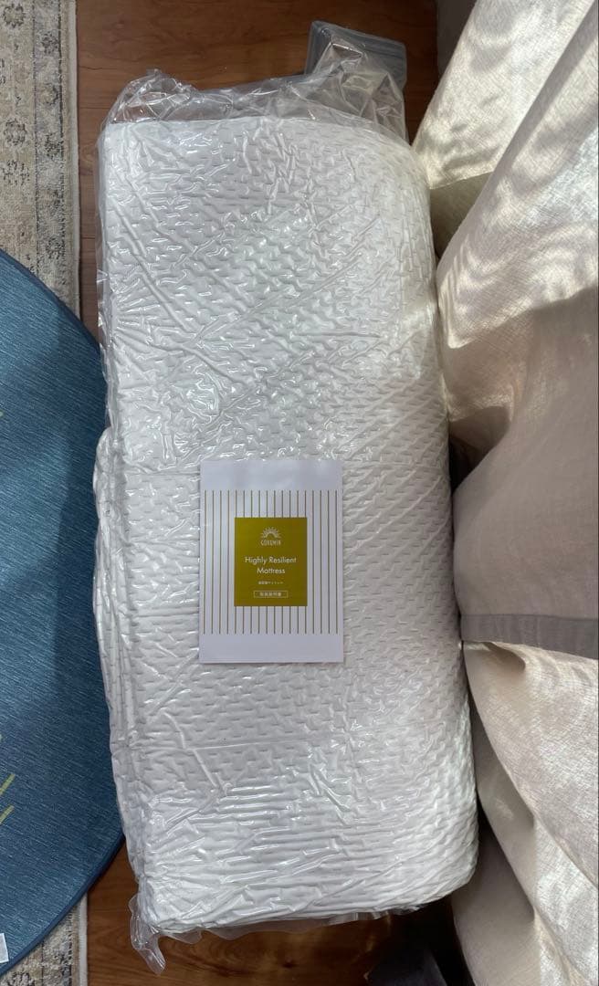 【ぬー】GOKUMIN 高反発マットレス セミダブル ホワイト