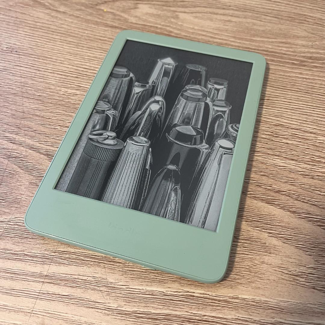 【おまけあり】Amazon Kindle　6インチ　マッチャ　16GB　広告なし