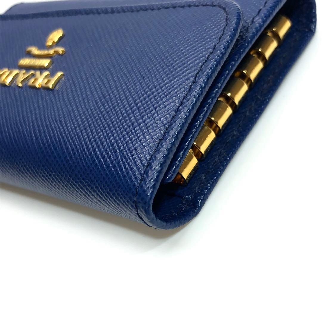 【saki様】未使用級✨箱付 プラダ サフィアーノレザー 6連キーケース ブルー