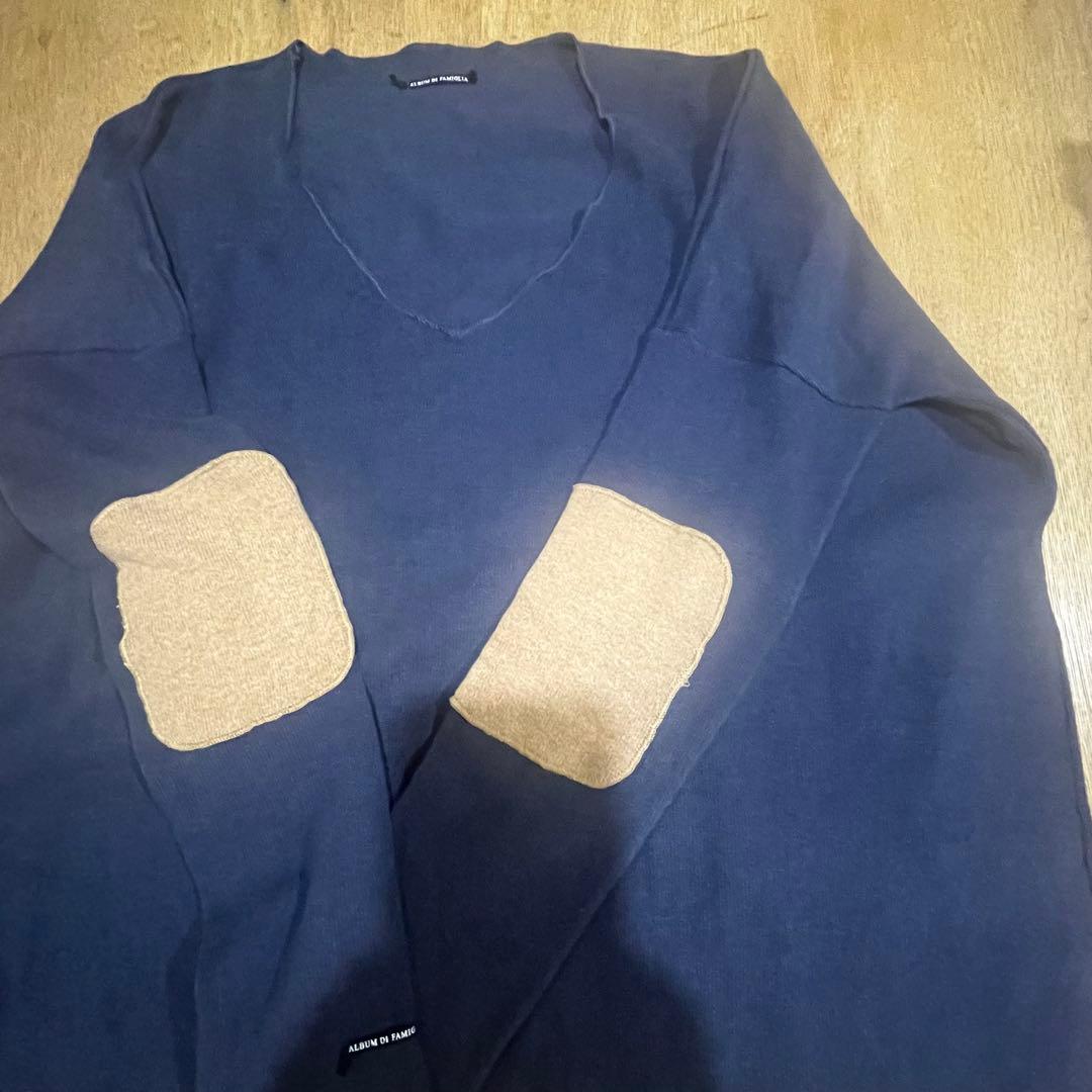 ［美品］album di famiglia Vネック長袖カットソー