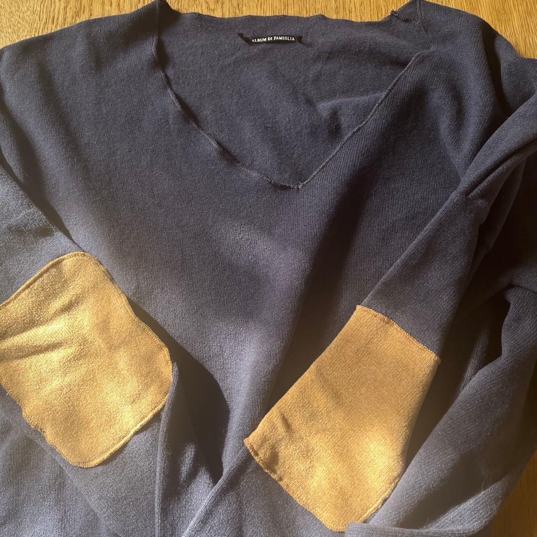 ［美品］album di famiglia Vネック長袖カットソー