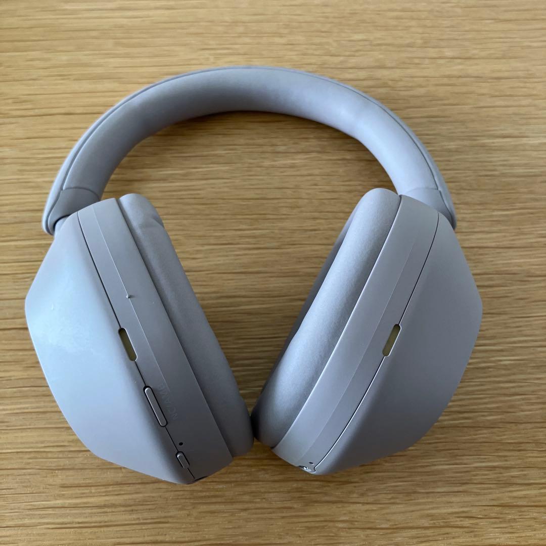 SONY　WH1000XM5 　　　　　　　　　　　　スモーキーピンク