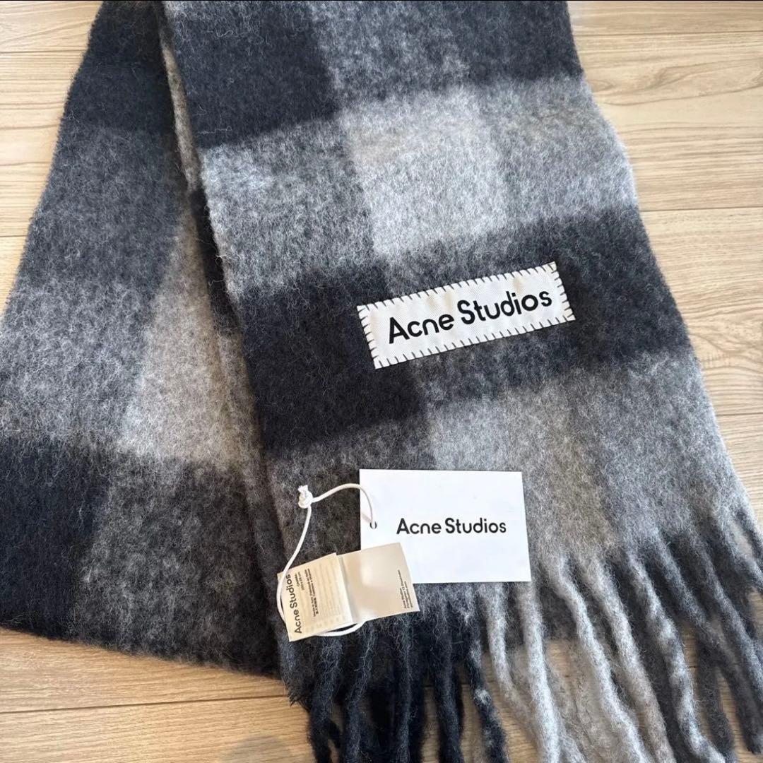 Acne Studios チェック柄マフラー グレー系