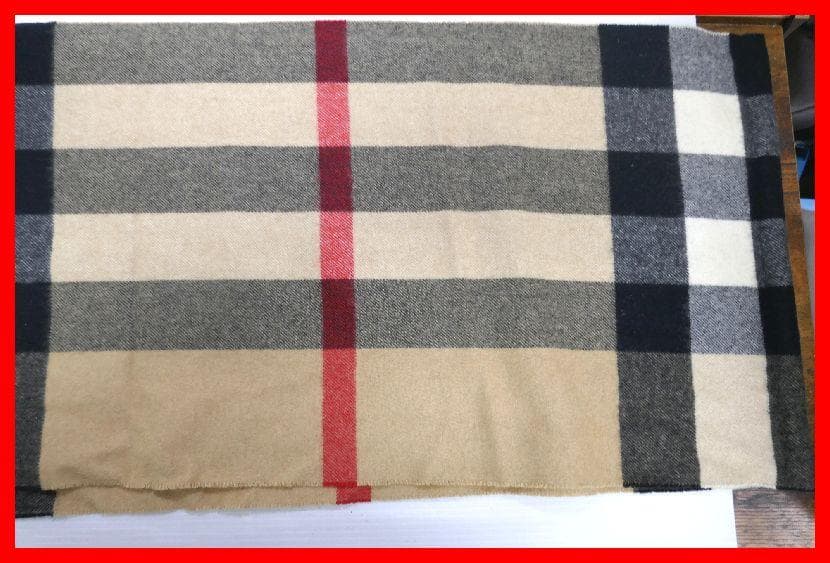 B*s様 BURBERRY マフラー mム382