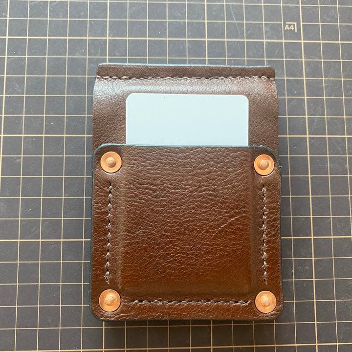 牛革　レザー　財布　マネークリップ　ヴィンテージ　二つ折　レトロ