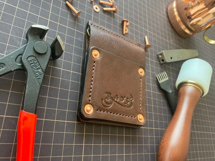 牛革　レザー　財布　マネークリップ　ヴィンテージ　二つ折　レトロ