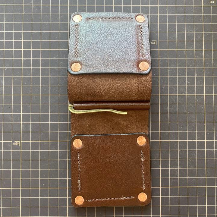 牛革　レザー　財布　マネークリップ　ヴィンテージ　二つ折　レトロ