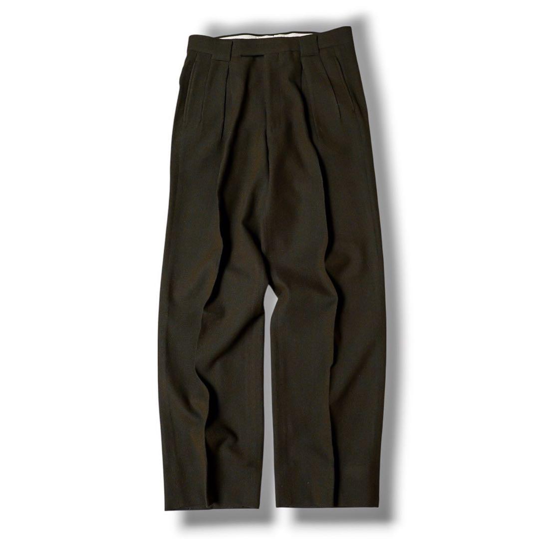 Yumi Katsuta カツラユミ オリーブグリーン カラー セットアップ