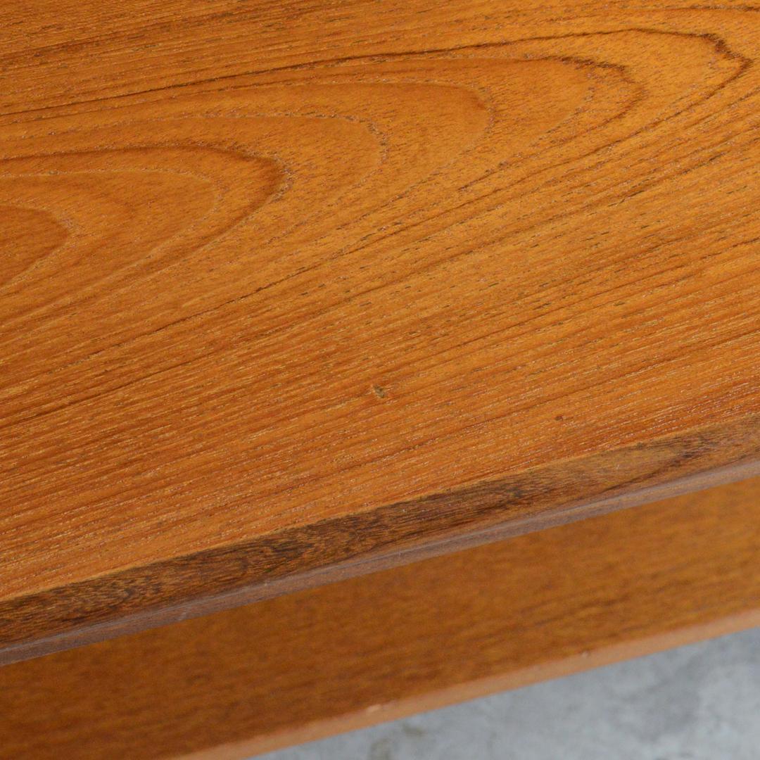 イギリスヴィンテージ ミッドセンチュリー チーク ローテーブル コーヒーテーブル