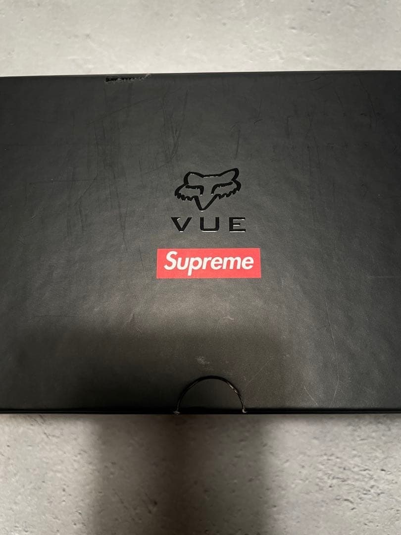 特典【 Supreme 】Fox Racing Vue Goggles RED