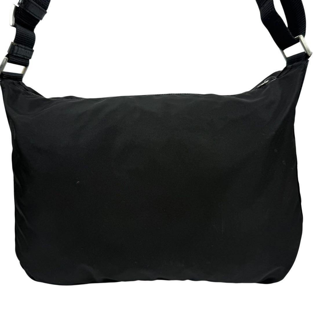 PRADA プラダ カメラバッグ 斜めがけ 三角ロゴ ナイロン ブラック 白タグ