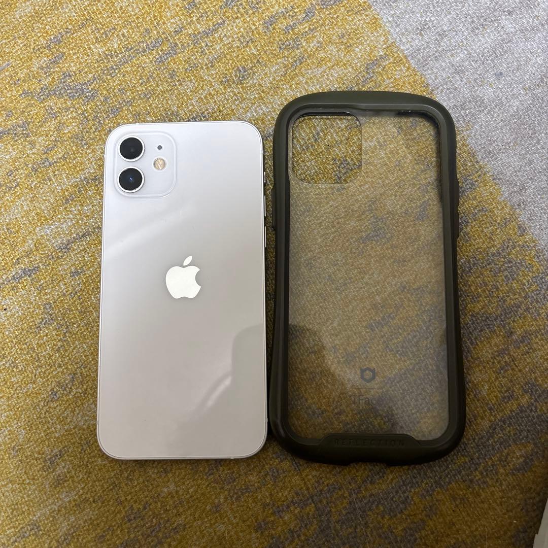 Apple iPhone12 本体　iFace