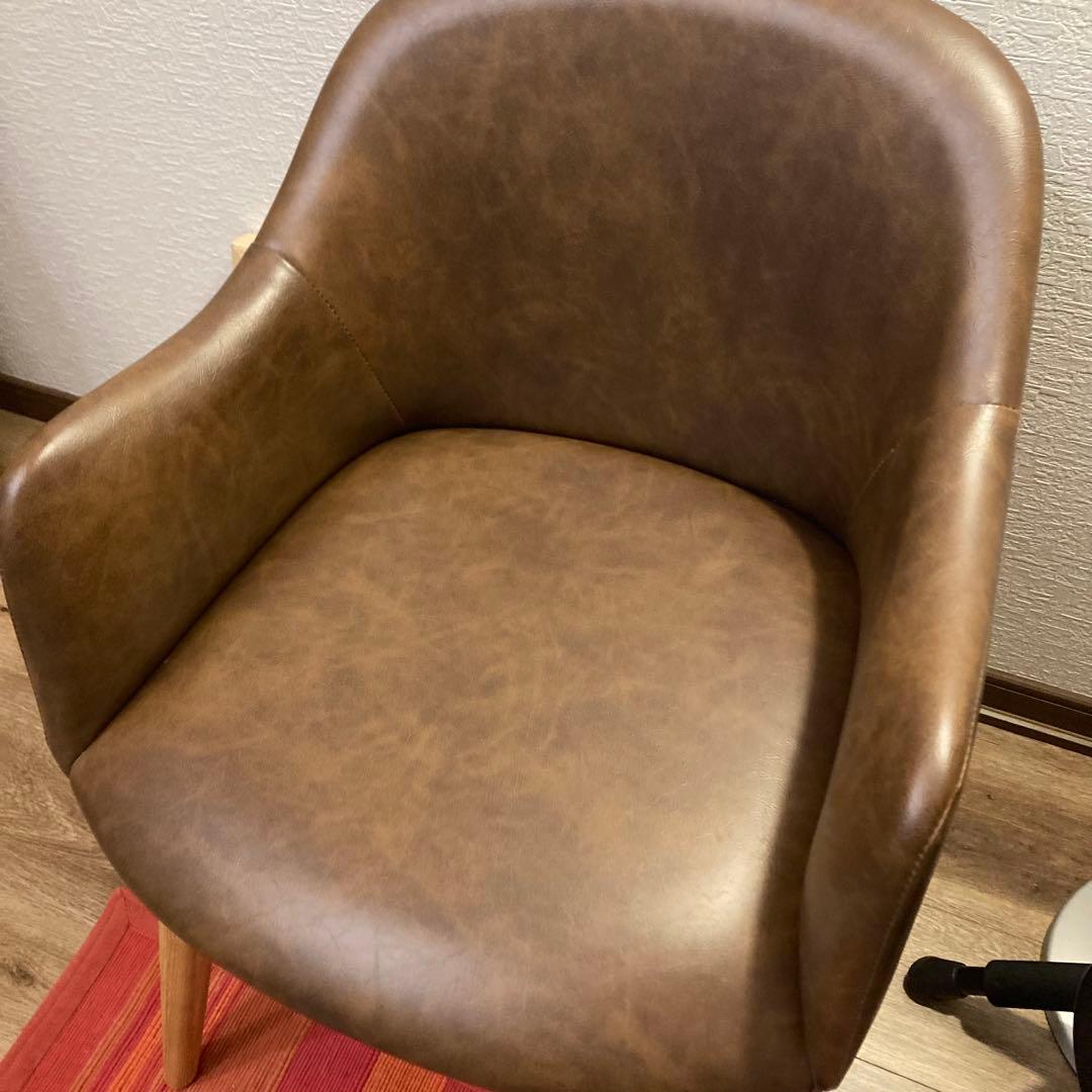 【美品】CARA ダイニングチェア ブラウン 合皮