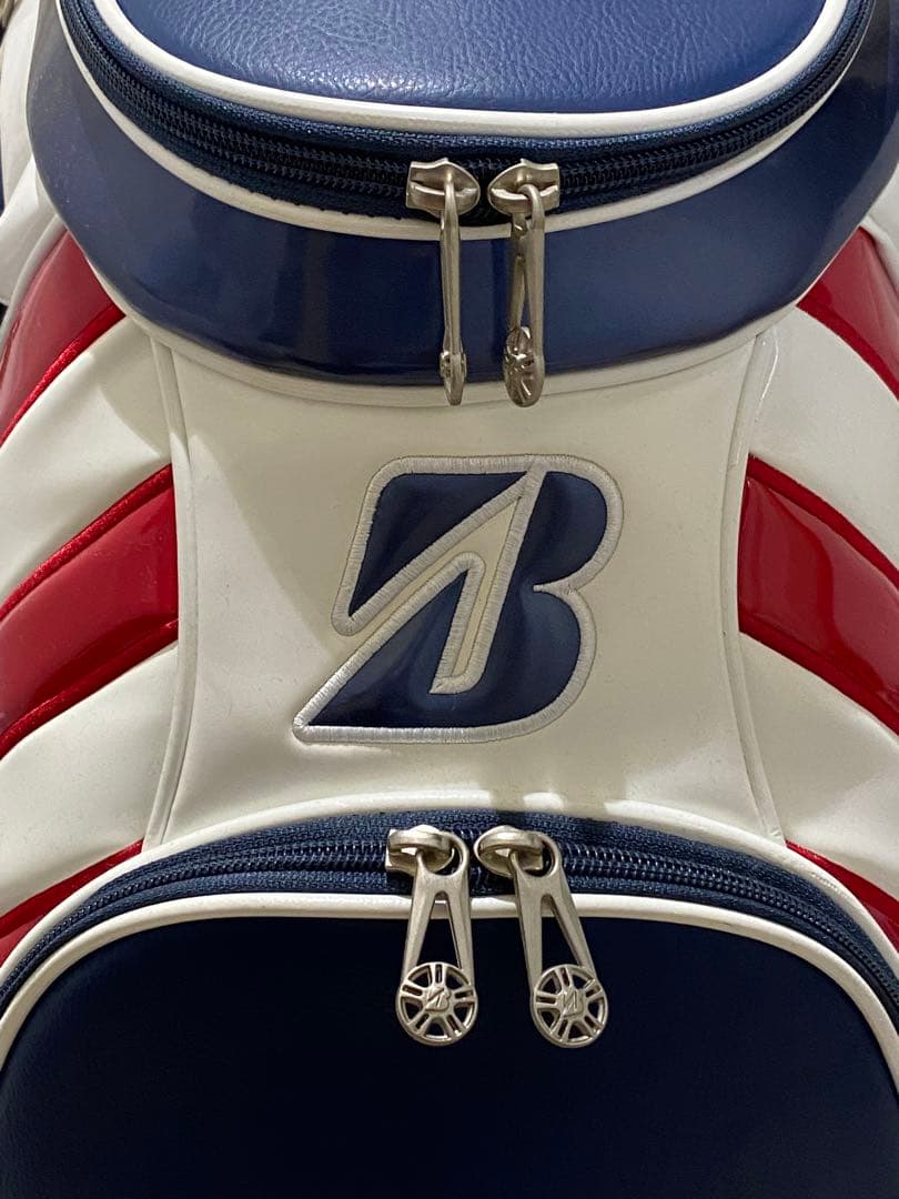BRIDGESTONE ゴルフバッグ アメリカ国旗デザイン。メジャーコレクション