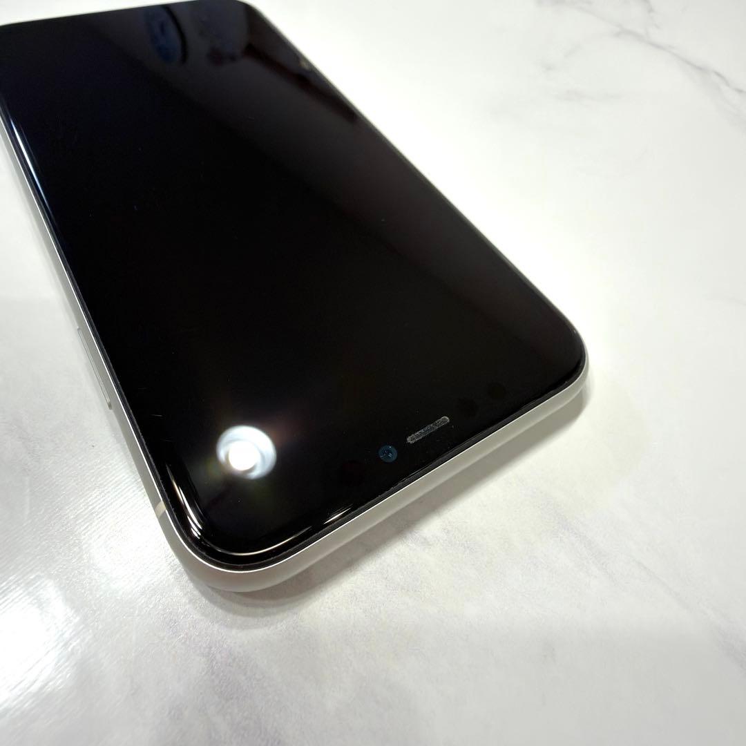 iPhone11 SIMフリー　バッテリー、ディスプレイ交換品