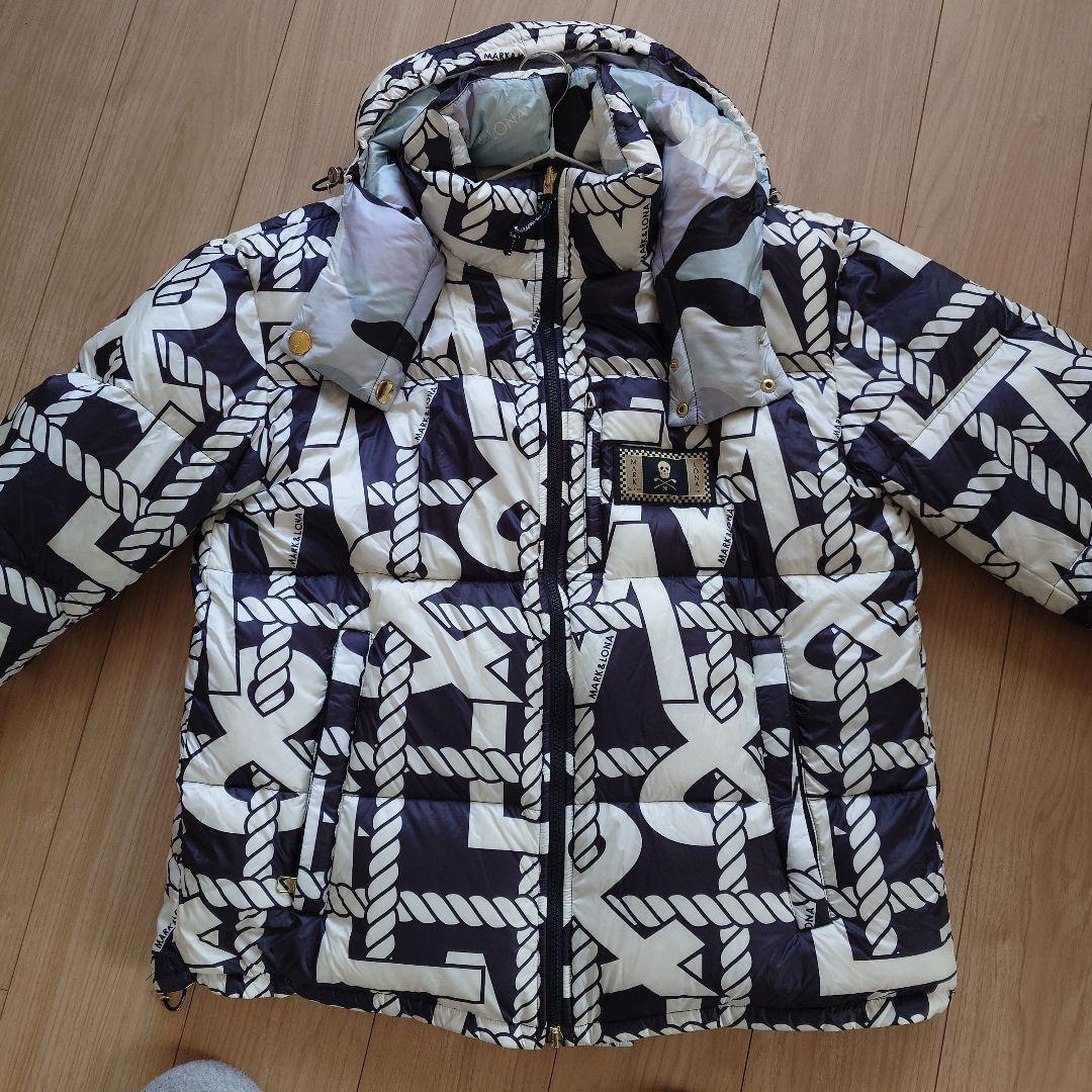 MARK & LONAフード付き ダウンジャケット ネイビー/ホワイト