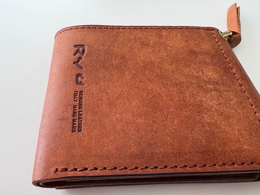 【美品】Ryu 2つ折り財布 レザー