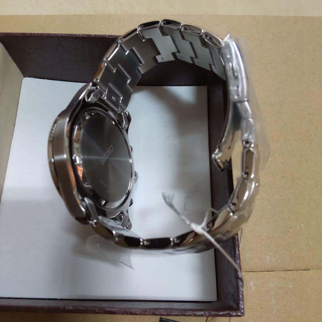 セイコー クロノグラフ 海外モデル　SPC123P1&送料込み！